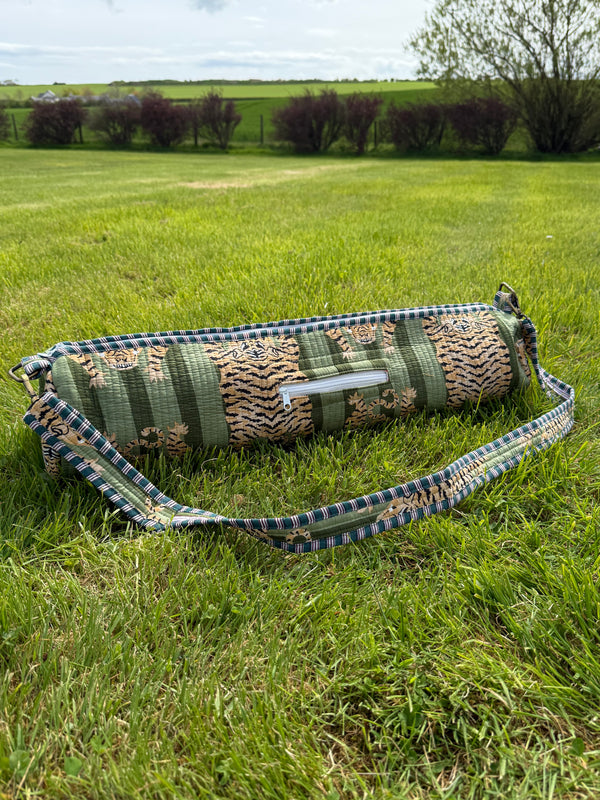 Wellness & Yoga – Hand-Printed Recycled Cotton Yoga Bag (Emerald Indie)