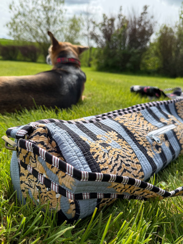Wellness & Yoga – Hand-Printed Recycled Cotton Yoga Bag (Twilight Tiger)