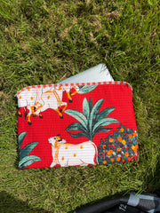 Tech & Lifestyle – Hand-Printed Recycled Cotton Laptop Covers (Pali Palms)